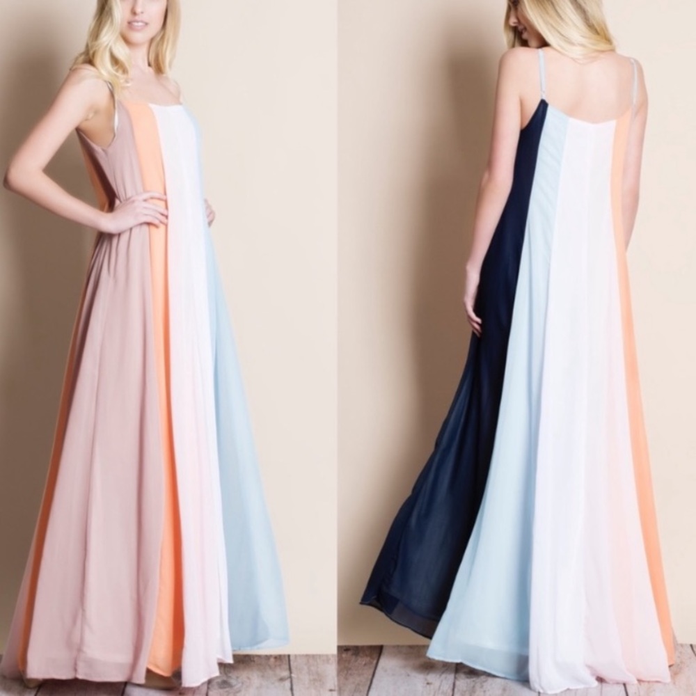 💕🌟New! Multicolored Colorblock Maxi💎